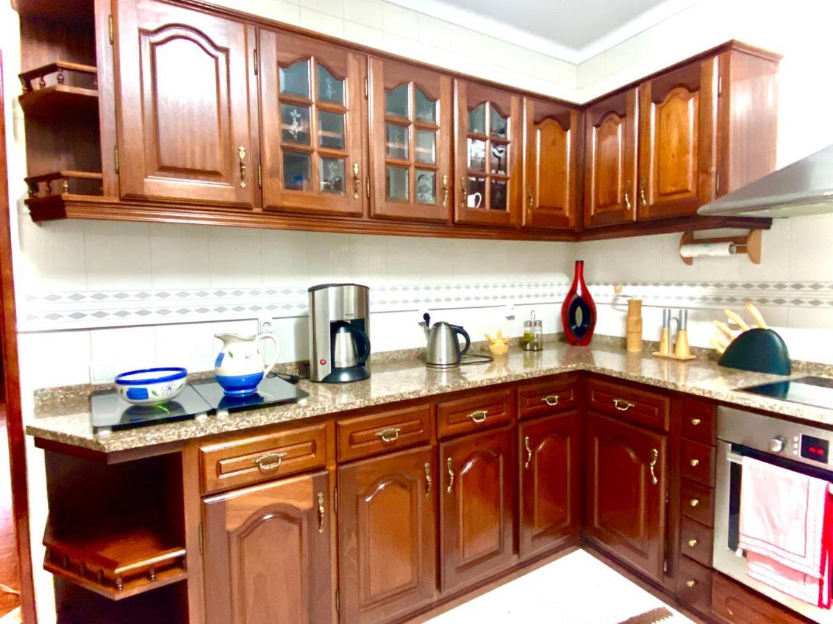 Spray Sitio In Nazare, European Style Bed & Breakfast